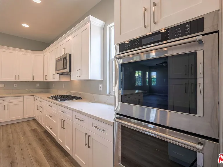 22430 Leisure Dr — Photo 21