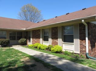 401-403 Woodview Dr, Lexington, KY 40515