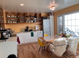 101 Barbary Ct, Cary, NC 27511