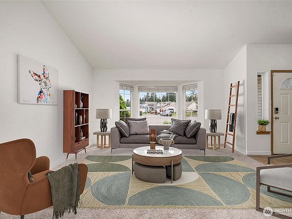 5th image of 19605 84th Avenue E