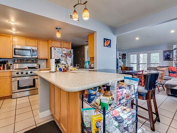 3rd image of 3803 Knollwood Dr #A