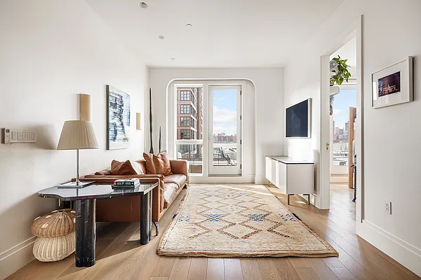 Rented by Compass | media 26