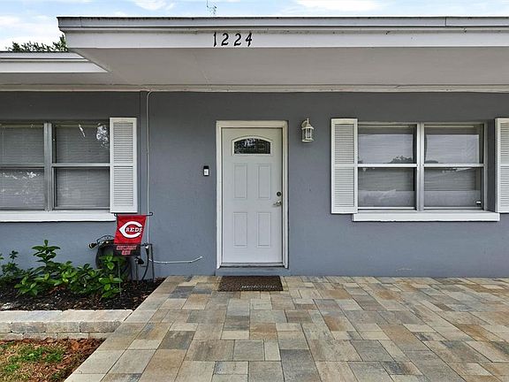 3rd image of 1224 BELLEVUE BOULEVARD