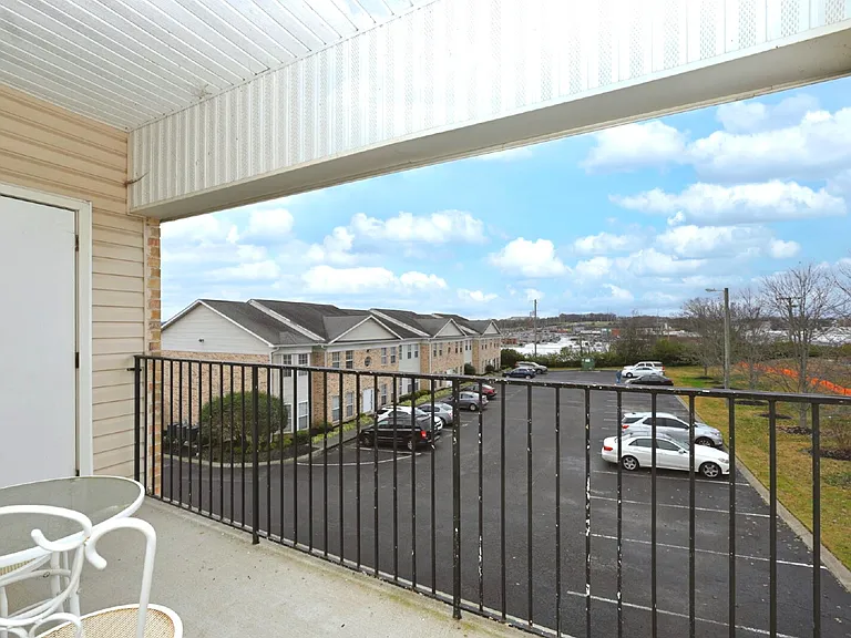 910 Churchill Xing — Photo 29