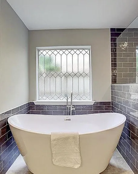 903 Crossroads Dr — Photo 4