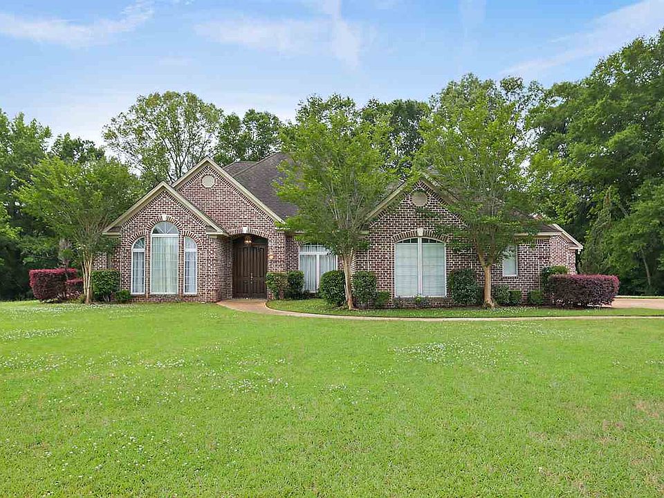 1st image of 139 Inez Owens Dr