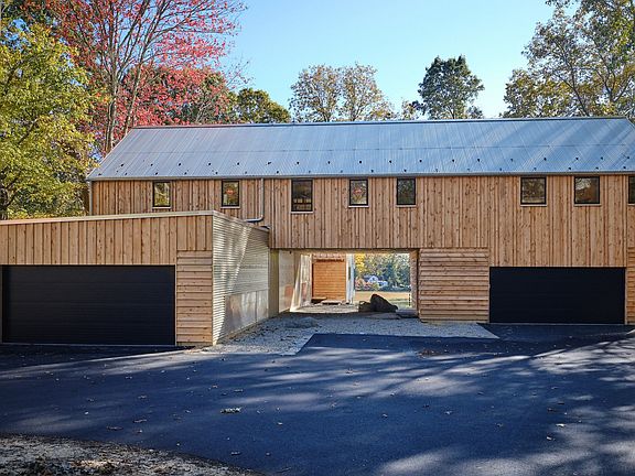 99 Meadowbrook Road