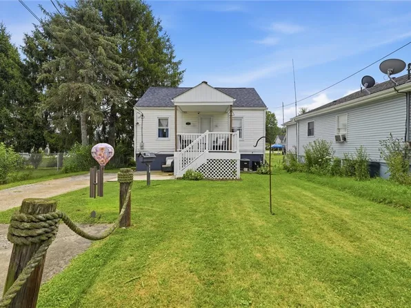 118 Homewood Ave, Belle Vernon, PA 15012