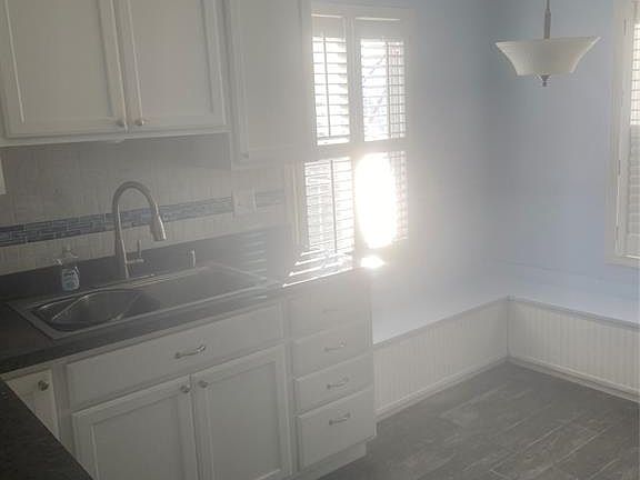 5th image of 539 Lincoln Ave