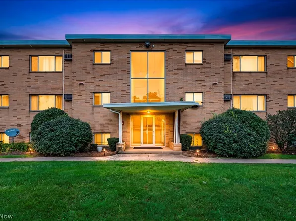 5200 Royalton Rd #C4, North Royalton, OH 44133