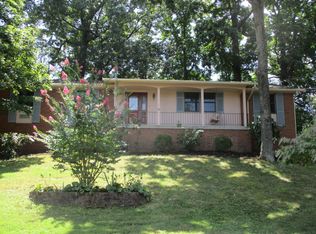 5304 Yosemite Trl, Knoxville, TN 37909