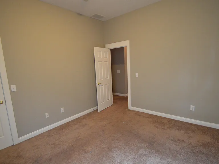 1473 N Delaware St — Photo 10