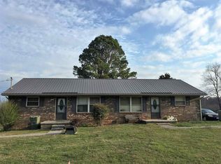 1715 Meadowview Ln, Morristown, TN 37814
