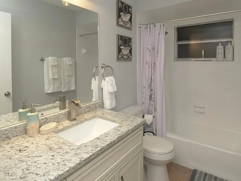2650 Colorado St — Photo 14