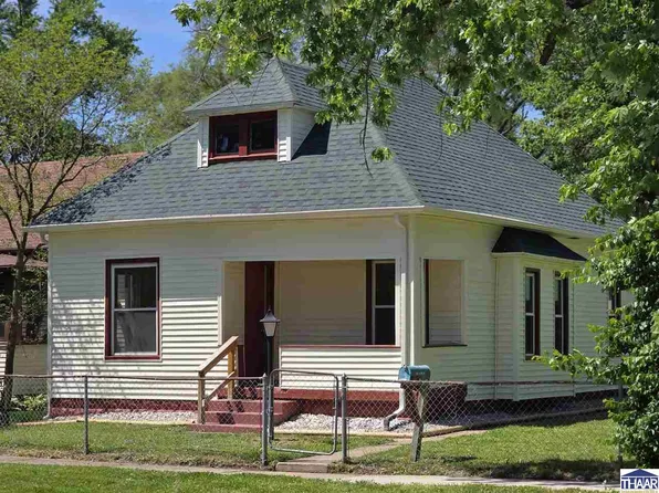 2705 Arleth St, Terre Haute, IN 47802