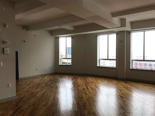 Rented by Pearl Realty Management LLC | media 22