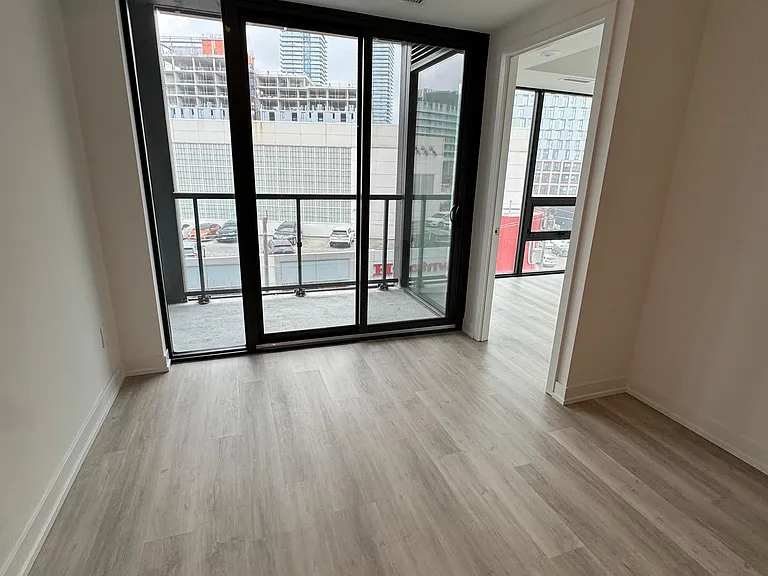 28 Eastern Ave S #417 — Photo 11