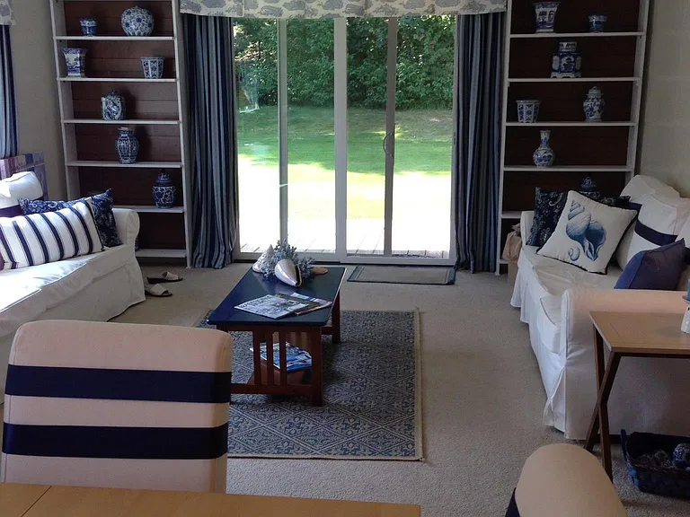 51 Hilltop Dr — Photo 12