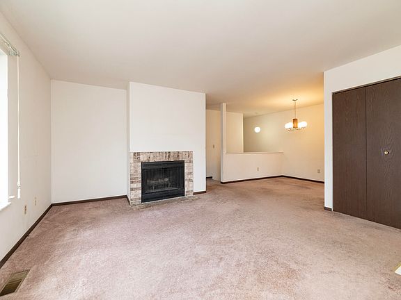 4th image of 3320 Scots Pine Way #4