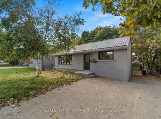 188 Saint Vincent St, Barrie, ON L4M 3Z4