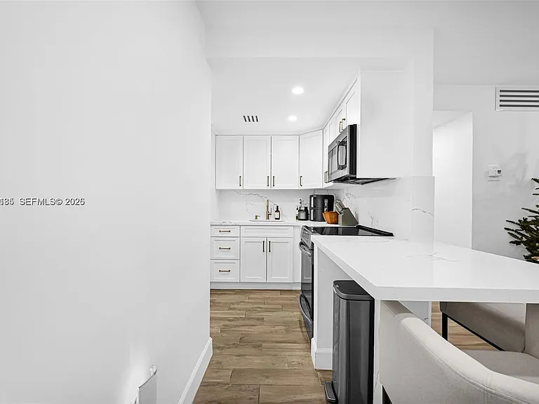 8609 SW 68th Ct #24 — Photo 18