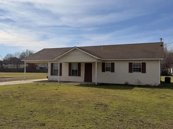 300 N 18th 1/2 Ave, Paragould, AR 72450