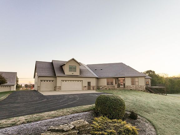 2nd image of 6302 20th Ave SE