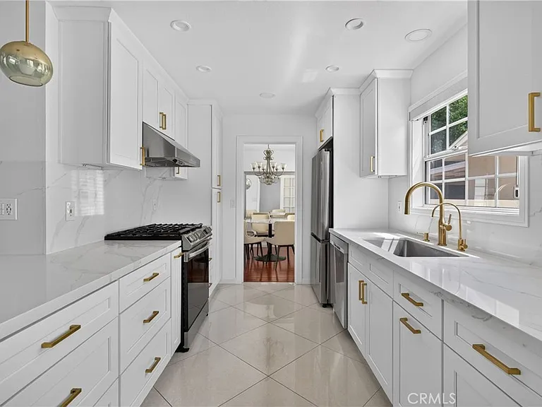 4641 Newman Ave — Photo 26