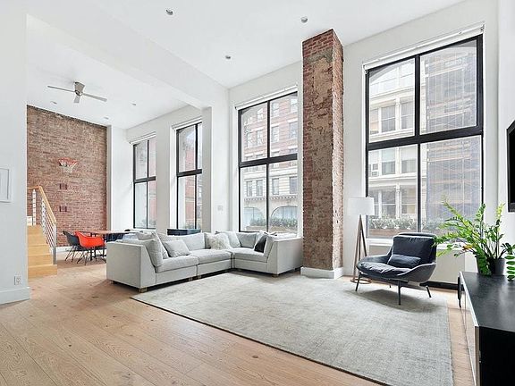 3rd image of 77 Bleecker St APT 329