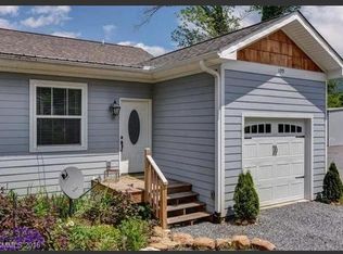 109 Bridge St, Black Mountain, NC 28711