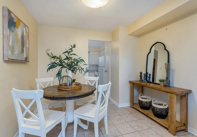 215 Trudeau Dr #60 — Photo 4