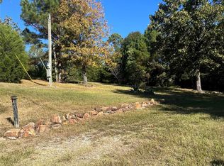 859 Creeklake Dr, Onalaska, TX 77360