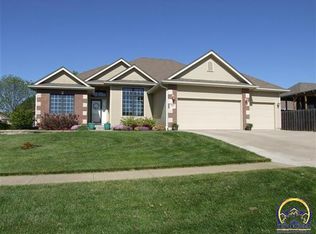 2805 SW Wexford Ct, Topeka, KS 66614
