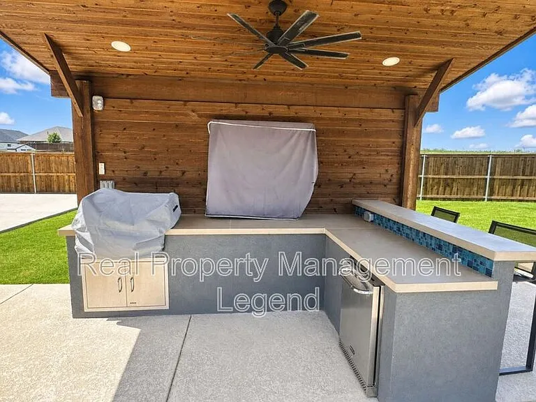 1304 Limestone Ridge Rd — Photo 11