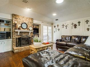 2216 Timberwood, Carrollton, TX 75006