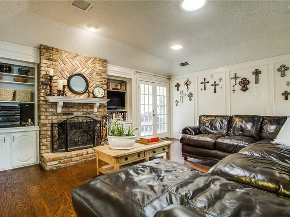 2216 Timberwood, Carrollton, TX 75006