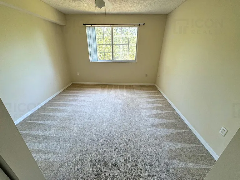 2039 SE 10th Ave #509 — Photo 6