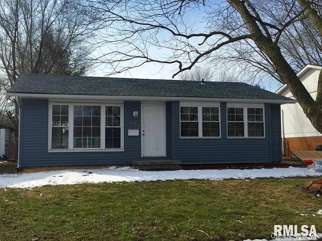 2612 E Griffiths Ave photo 1