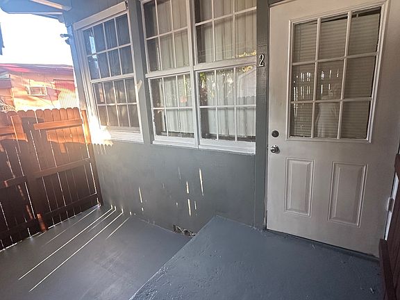 4th image of 40 NW 58th Ave Unit 1