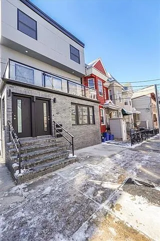 47 Graham St #1 — Photo 29
