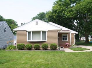 1116 Roncevalles Ave, Rockford, IL 61107
