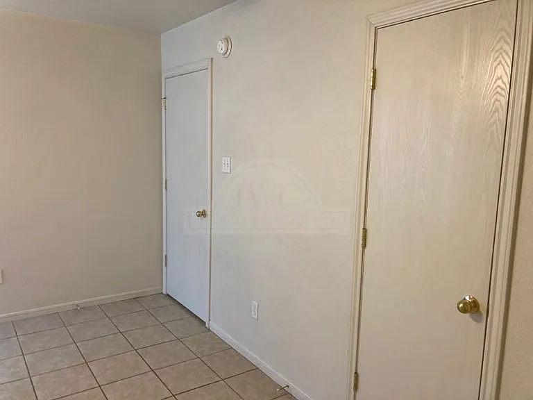 1617 Yuma Trl — Photo 12