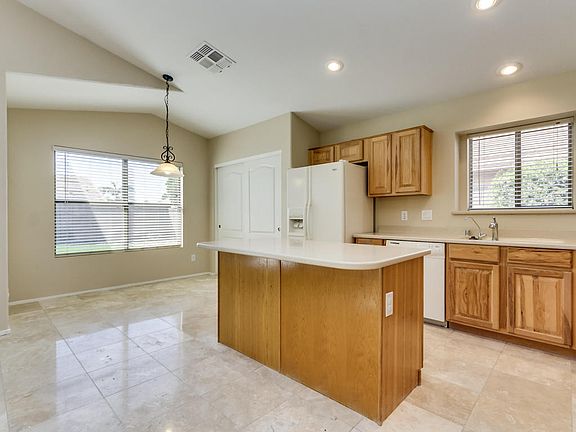4th image of 6377 W Behrend Dr