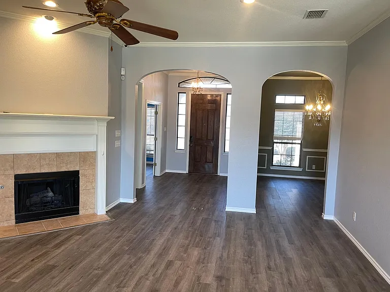 4322 Gleneagles Dr — Photo 4