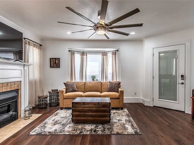 1117 Ocean Dr #A — Photo 6