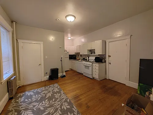 447 Park Dr #1F Photo 1