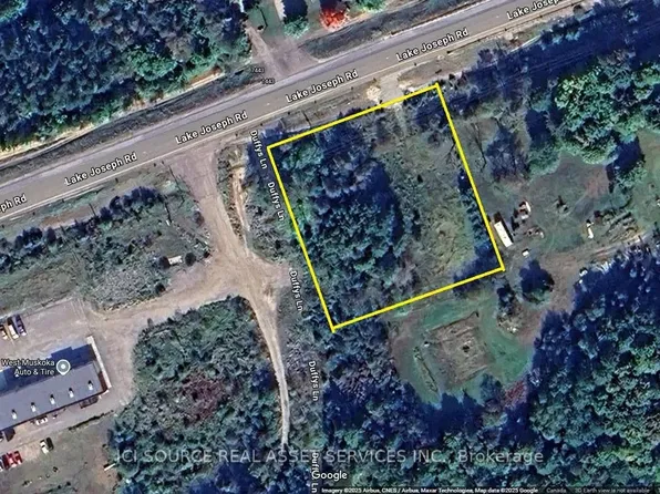 7488 Lake Joseph Rd, Georgian Bay, ON P0C 1H0
