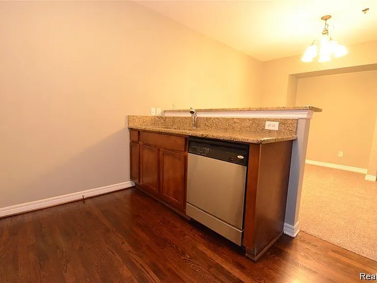 263 S Village Way #23 — Photo 15