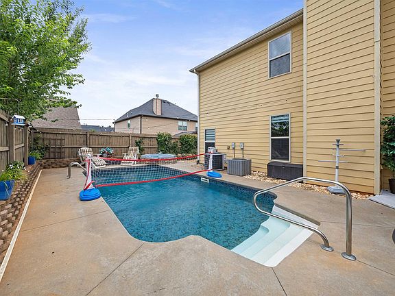 4th image of 512 Meadowseed Ct