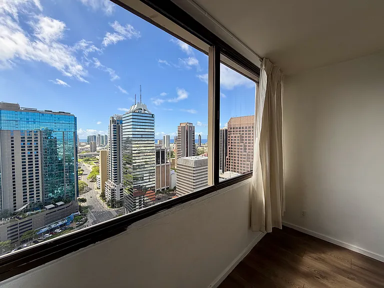 1255 Nuuanu Ave #E3203 — Photo 9